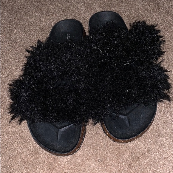 Universal Thread Sandals - Picture 4 of 10